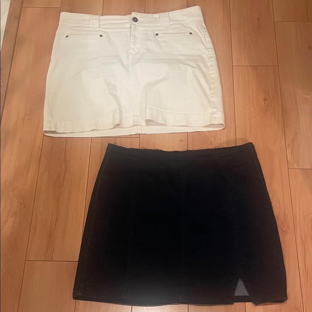 White House Black Market White and Black Mini Skirts Both are included in price